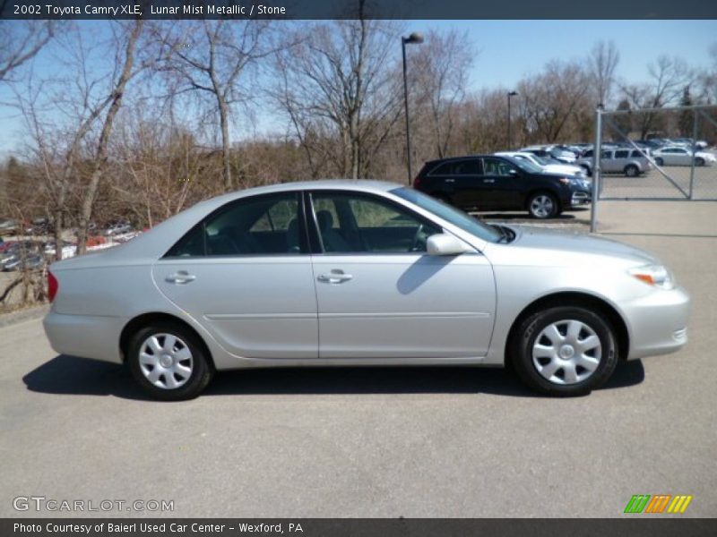 Lunar Mist Metallic / Stone 2002 Toyota Camry XLE