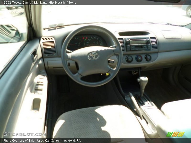 Lunar Mist Metallic / Stone 2002 Toyota Camry XLE