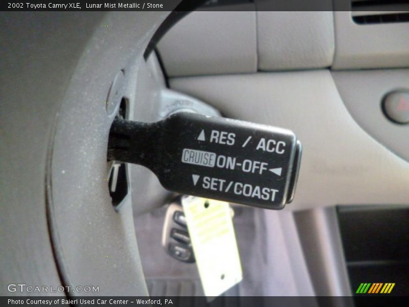 Lunar Mist Metallic / Stone 2002 Toyota Camry XLE