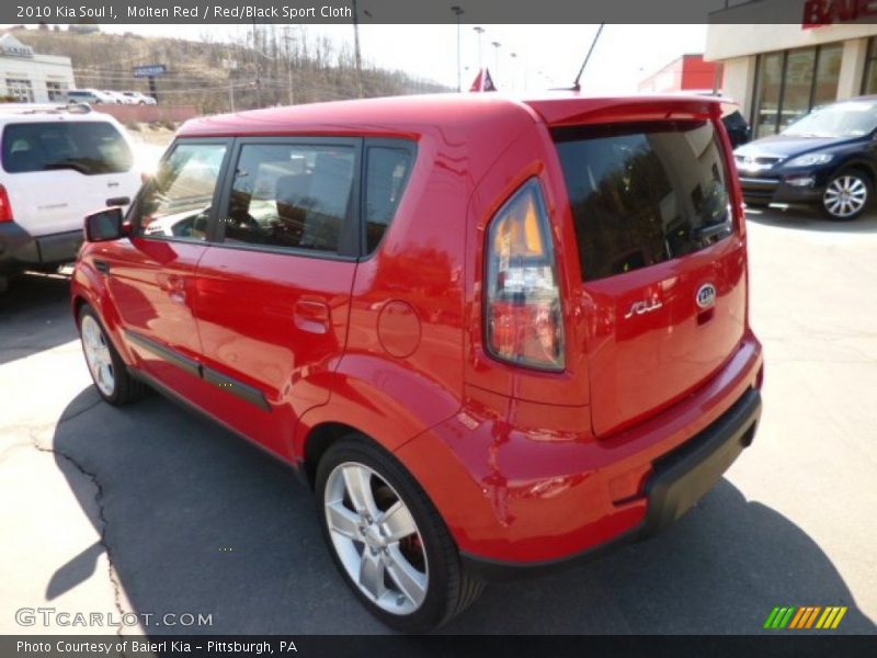 Molten Red / Red/Black Sport Cloth 2010 Kia Soul !