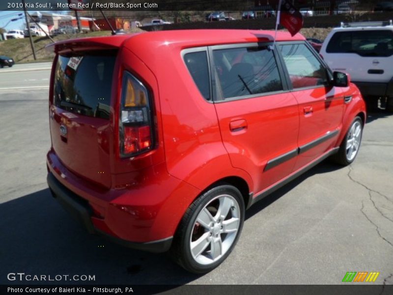 Molten Red / Red/Black Sport Cloth 2010 Kia Soul !