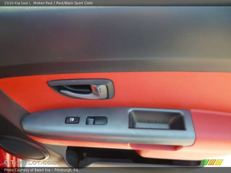 Molten Red / Red/Black Sport Cloth 2010 Kia Soul !
