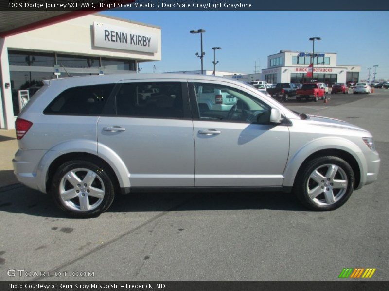 Bright Silver Metallic / Dark Slate Gray/Light Graystone 2009 Dodge Journey SXT AWD
