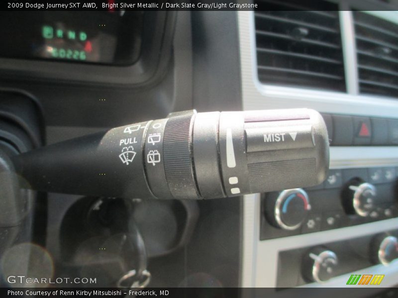 Bright Silver Metallic / Dark Slate Gray/Light Graystone 2009 Dodge Journey SXT AWD