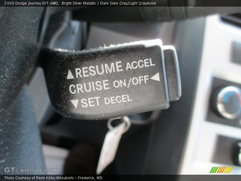 Bright Silver Metallic / Dark Slate Gray/Light Graystone 2009 Dodge Journey SXT AWD