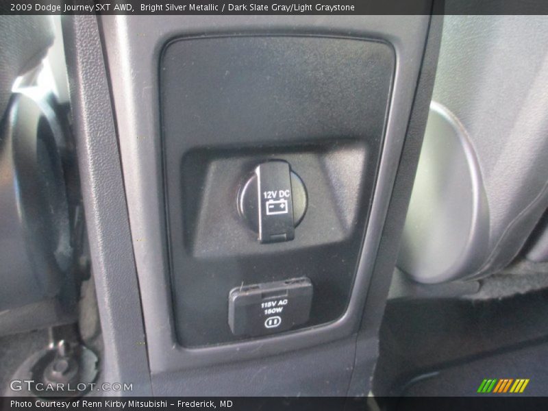 Bright Silver Metallic / Dark Slate Gray/Light Graystone 2009 Dodge Journey SXT AWD