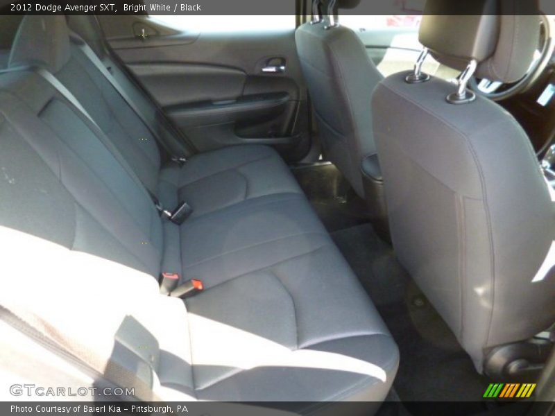Bright White / Black 2012 Dodge Avenger SXT
