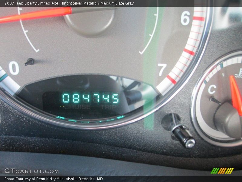 Bright Silver Metallic / Medium Slate Gray 2007 Jeep Liberty Limited 4x4