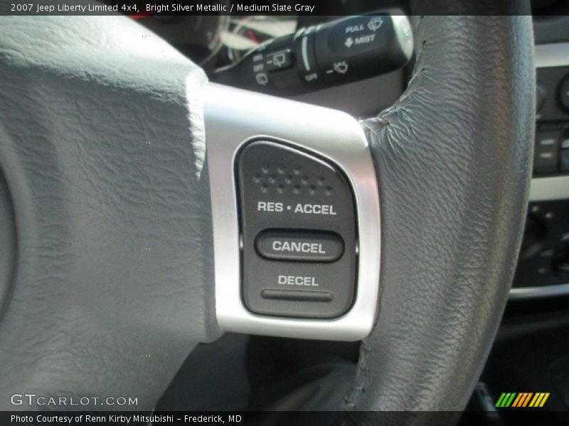 Bright Silver Metallic / Medium Slate Gray 2007 Jeep Liberty Limited 4x4