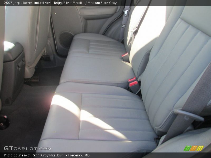 Bright Silver Metallic / Medium Slate Gray 2007 Jeep Liberty Limited 4x4