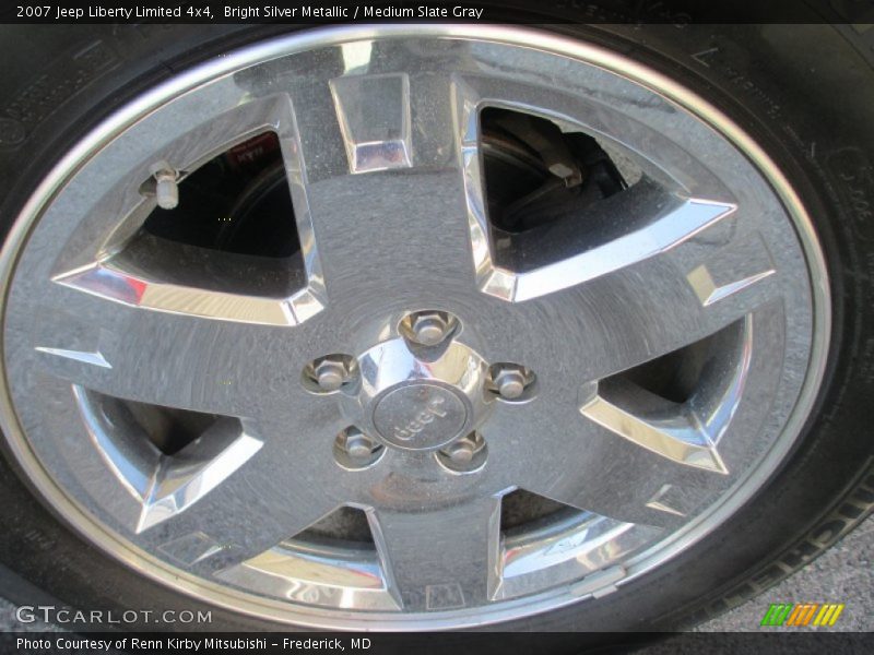 Bright Silver Metallic / Medium Slate Gray 2007 Jeep Liberty Limited 4x4