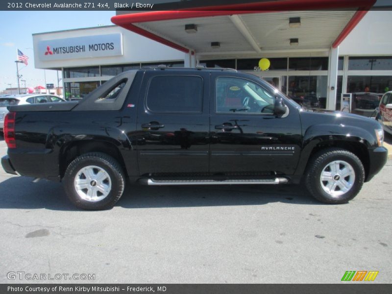 Black / Ebony 2012 Chevrolet Avalanche Z71 4x4