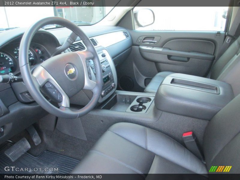 Black / Ebony 2012 Chevrolet Avalanche Z71 4x4