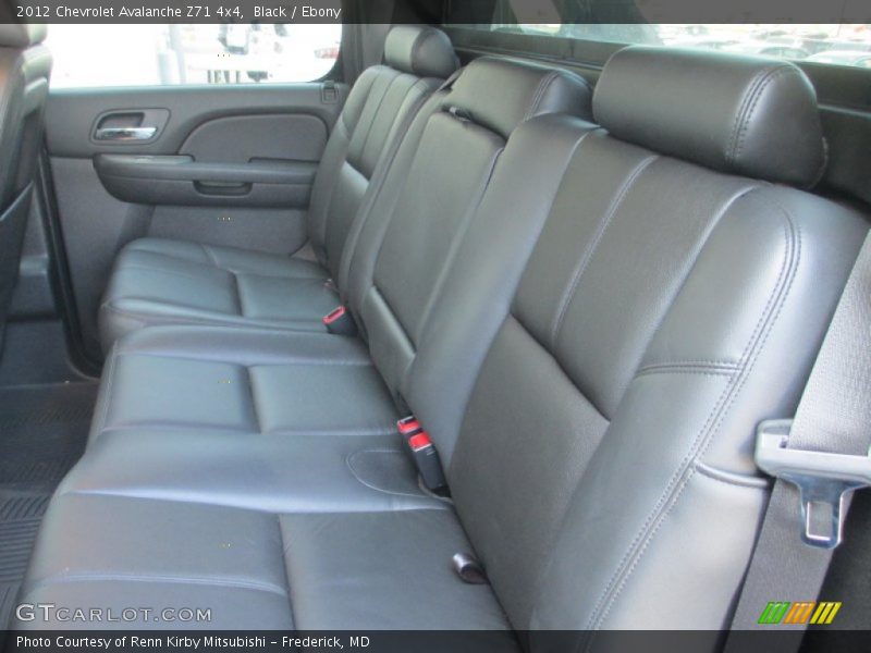Black / Ebony 2012 Chevrolet Avalanche Z71 4x4
