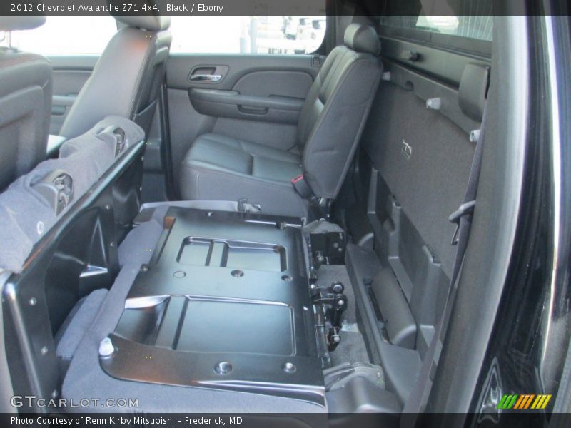 Black / Ebony 2012 Chevrolet Avalanche Z71 4x4
