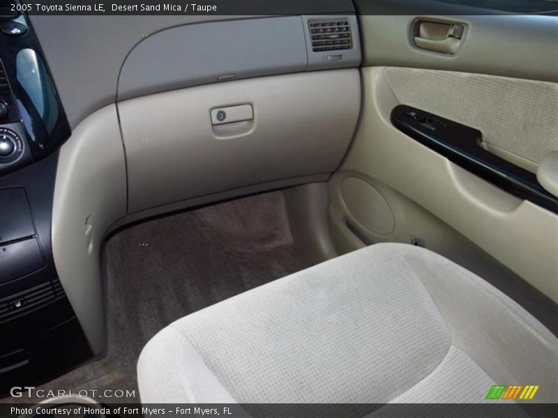 Desert Sand Mica / Taupe 2005 Toyota Sienna LE