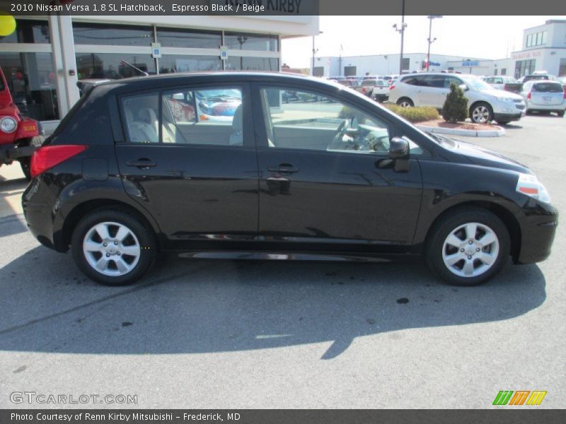 Espresso Black / Beige 2010 Nissan Versa 1.8 SL Hatchback