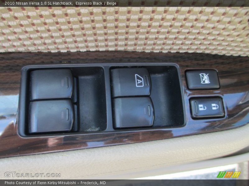 Espresso Black / Beige 2010 Nissan Versa 1.8 SL Hatchback