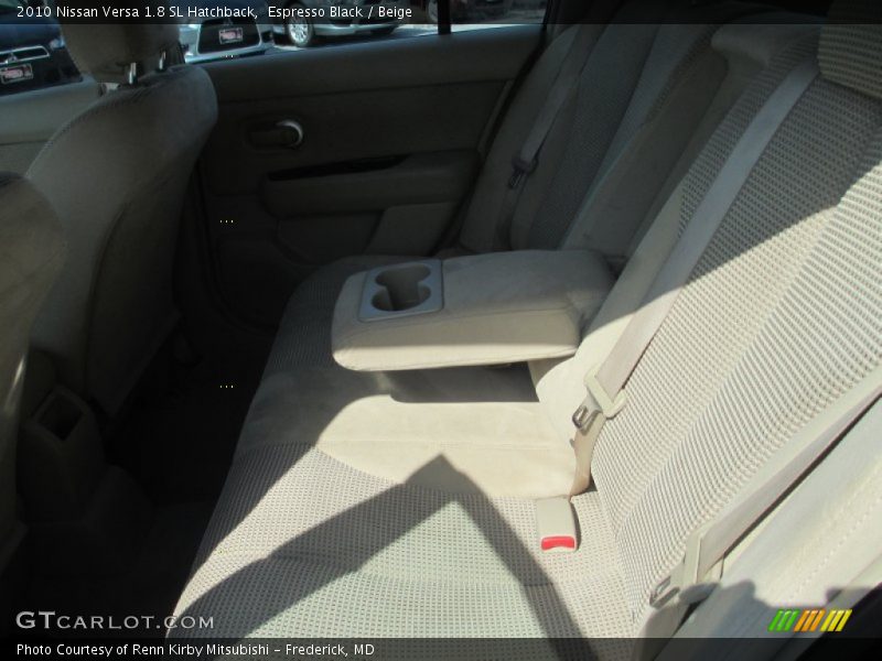 Espresso Black / Beige 2010 Nissan Versa 1.8 SL Hatchback