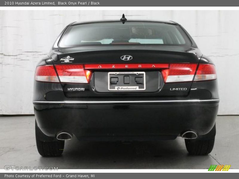 Black Onyx Pearl / Black 2010 Hyundai Azera Limited