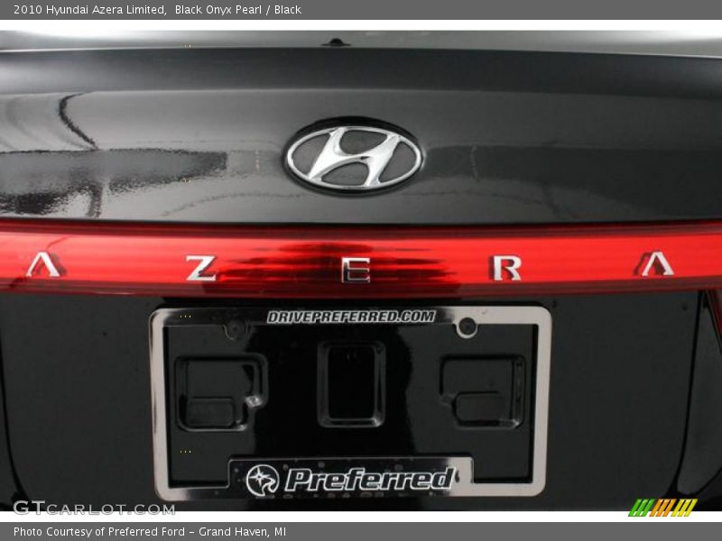 Black Onyx Pearl / Black 2010 Hyundai Azera Limited