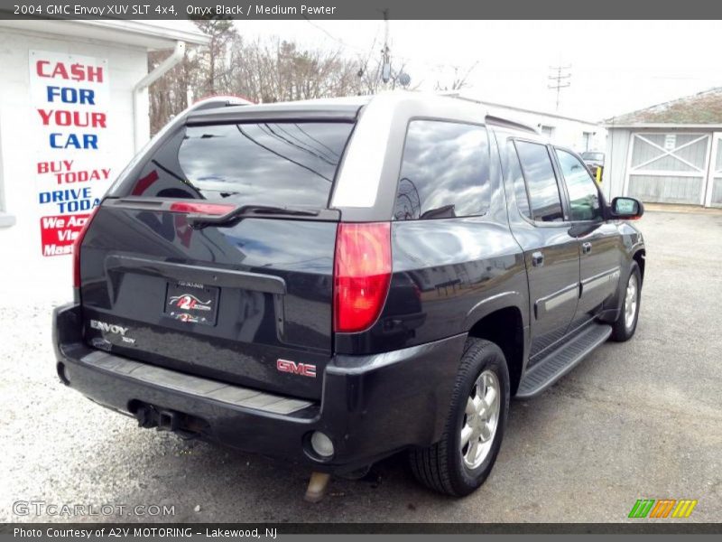 Onyx Black / Medium Pewter 2004 GMC Envoy XUV SLT 4x4