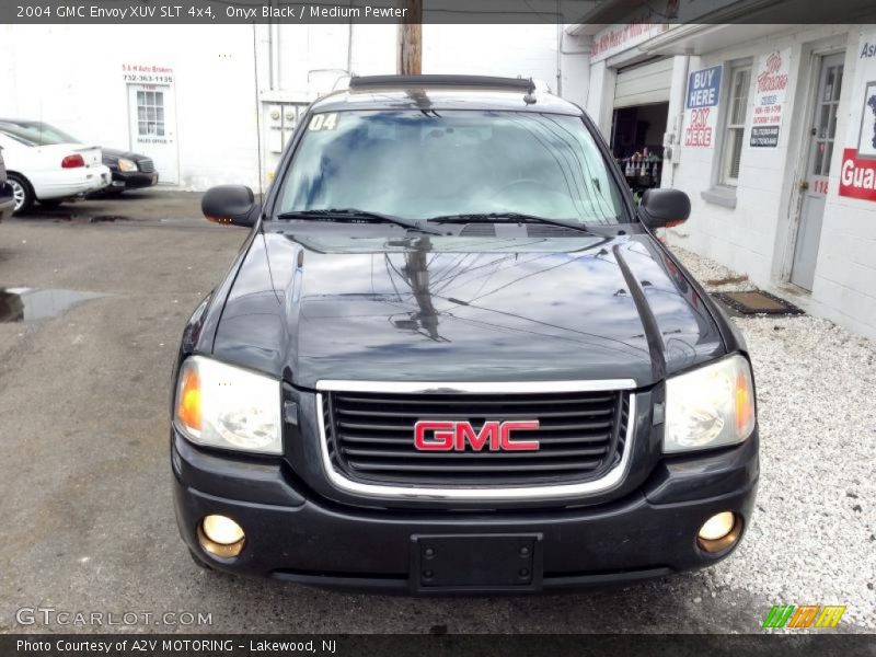 Onyx Black / Medium Pewter 2004 GMC Envoy XUV SLT 4x4