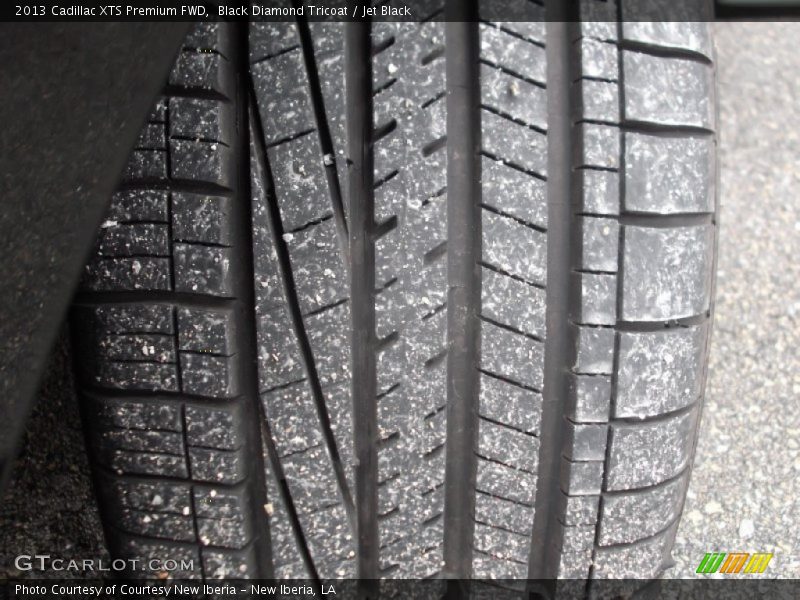 Black Diamond Tricoat / Jet Black 2013 Cadillac XTS Premium FWD
