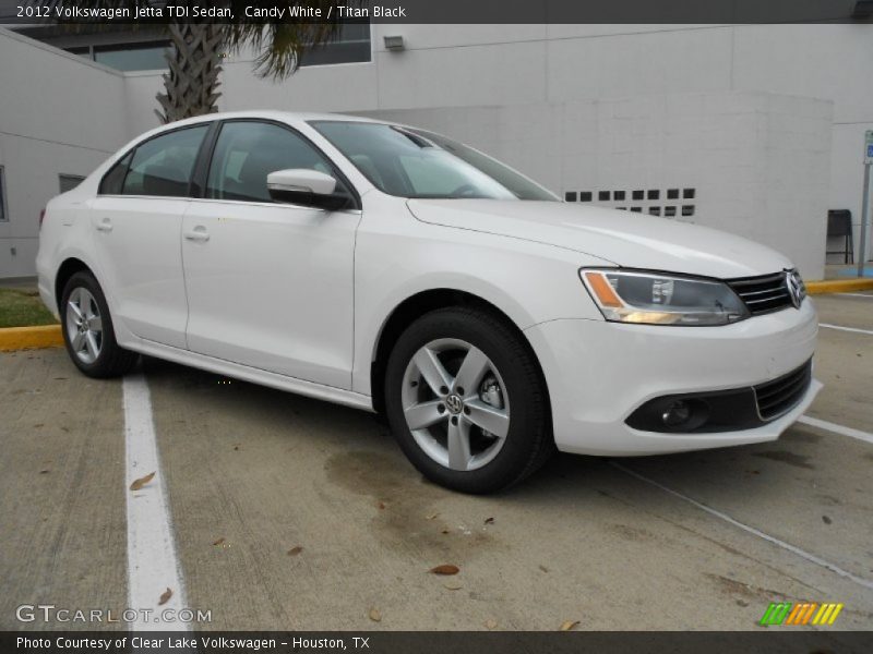 Candy White / Titan Black 2012 Volkswagen Jetta TDI Sedan