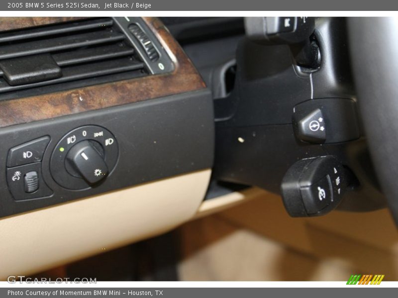 Jet Black / Beige 2005 BMW 5 Series 525i Sedan