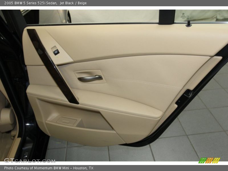 Jet Black / Beige 2005 BMW 5 Series 525i Sedan