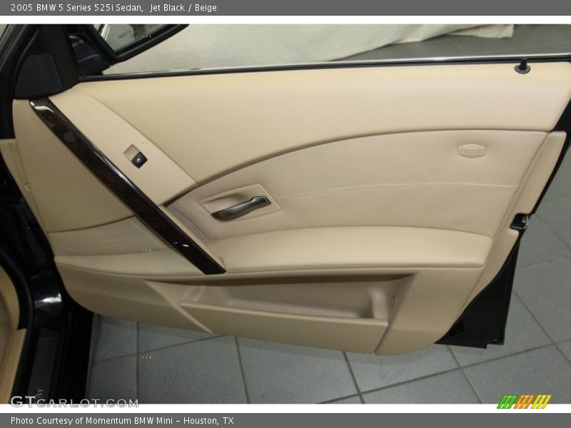 Jet Black / Beige 2005 BMW 5 Series 525i Sedan