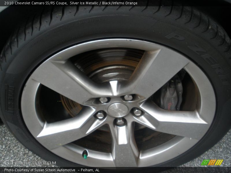 Silver Ice Metallic / Black/Inferno Orange 2010 Chevrolet Camaro SS/RS Coupe