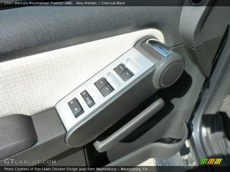 Alloy Metallic / Charcoal Black 2007 Mercury Mountaineer Premier AWD
