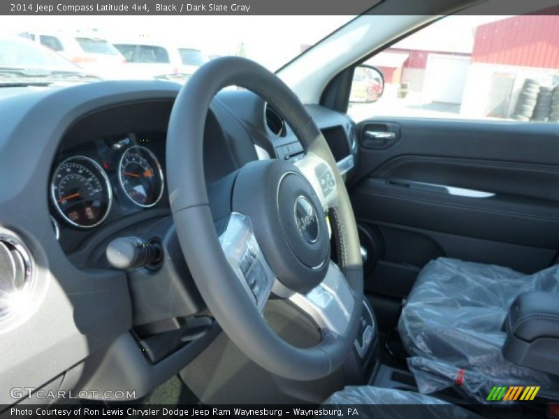 Black / Dark Slate Gray 2014 Jeep Compass Latitude 4x4