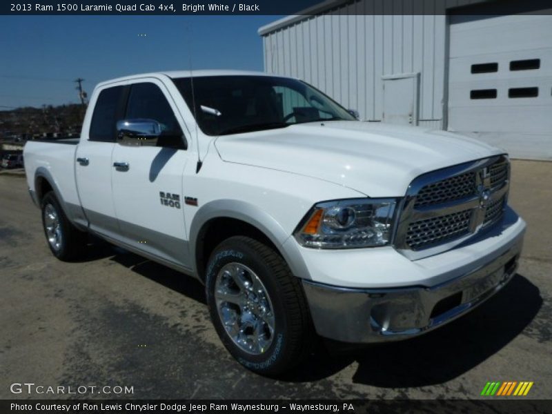 Front 3/4 View of 2013 1500 Laramie Quad Cab 4x4