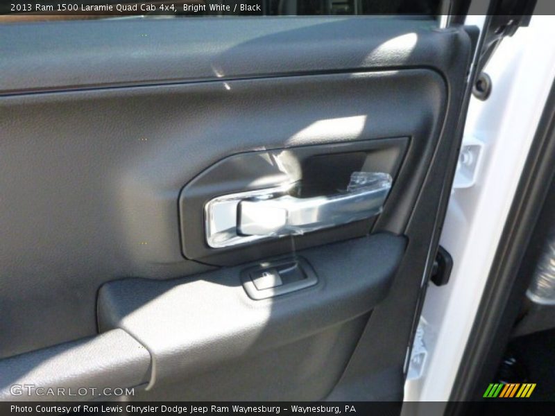 Bright White / Black 2013 Ram 1500 Laramie Quad Cab 4x4