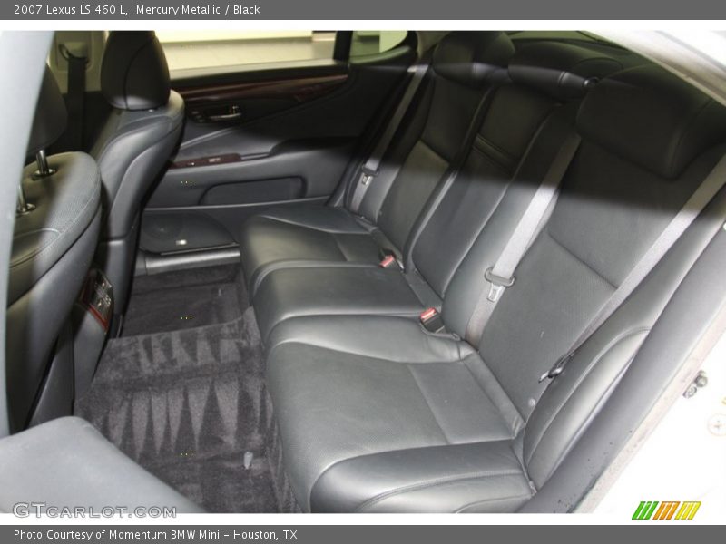 Rear Seat of 2007 LS 460 L