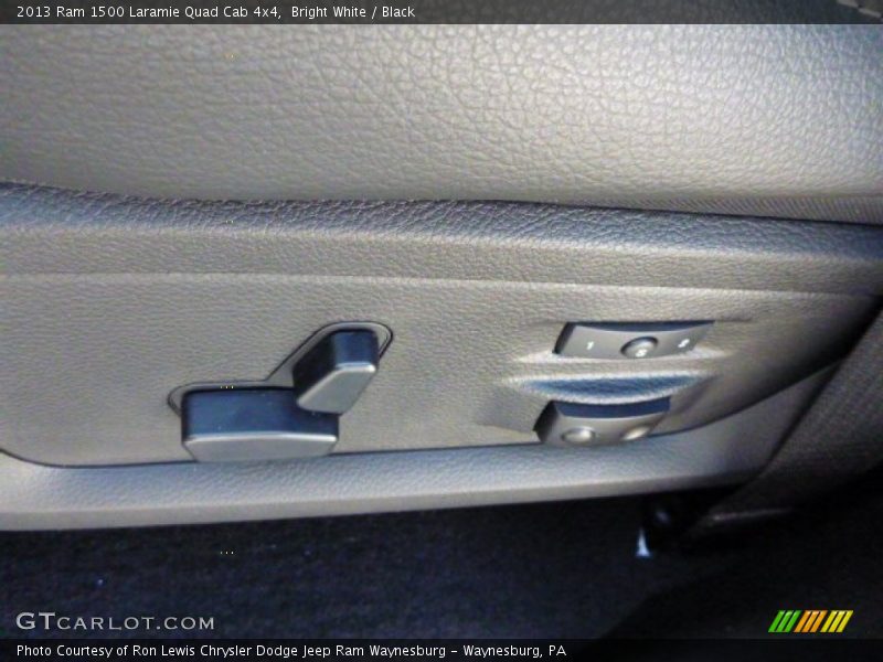 Bright White / Black 2013 Ram 1500 Laramie Quad Cab 4x4