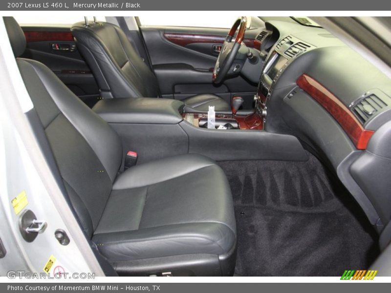Front Seat of 2007 LS 460 L