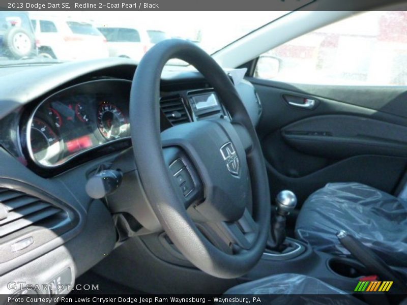 Redline 2-Coat Pearl / Black 2013 Dodge Dart SE
