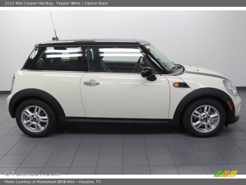 Pepper White / Carbon Black 2013 Mini Cooper Hardtop