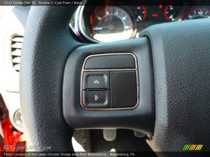 Redline 2-Coat Pearl / Black 2013 Dodge Dart SE