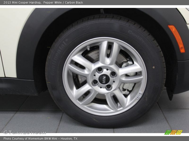 Pepper White / Carbon Black 2013 Mini Cooper Hardtop