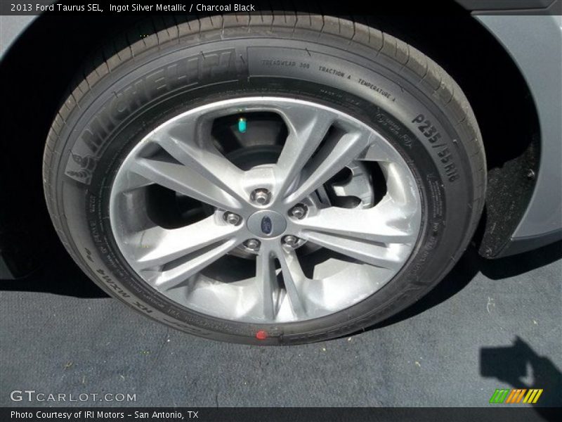 Ingot Silver Metallic / Charcoal Black 2013 Ford Taurus SEL