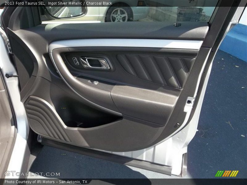 Ingot Silver Metallic / Charcoal Black 2013 Ford Taurus SEL