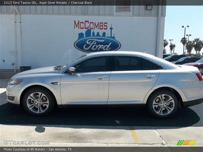 Ingot Silver Metallic / Charcoal Black 2013 Ford Taurus SEL