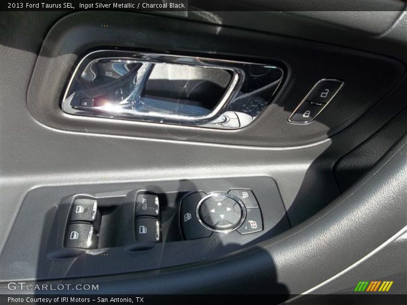 Ingot Silver Metallic / Charcoal Black 2013 Ford Taurus SEL