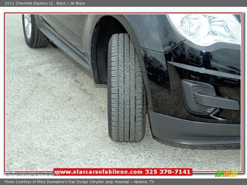 Black / Jet Black 2011 Chevrolet Equinox LS