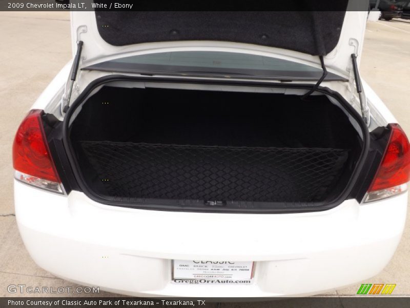 White / Ebony 2009 Chevrolet Impala LT